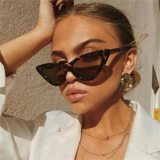 2021 fashion sunglasses woman brand Designer vintage retro triangular cat eye glasses oculos De Sol Transparent ocean uv400