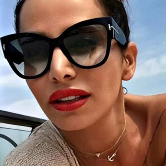 Women Sunglasses  New Fashion Brand Designer Cat Eye Female Gradient Points SunGlasses Big Oculos feminino de sol UV400